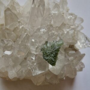 Молдавит Сърце на Огледалото