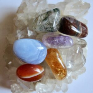 Комплект от 7 Кристала за Баланс на Чакрите