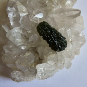 Молдавит - Искра на Вечността